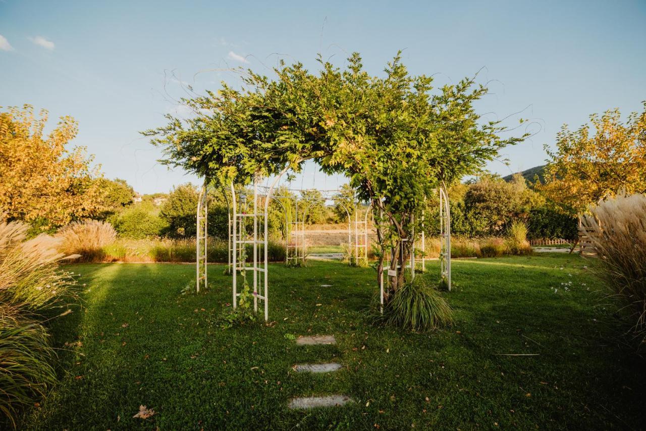 Abbazia Sette Frati Agriturismo Fratres Pietrafitta  Buitenkant foto