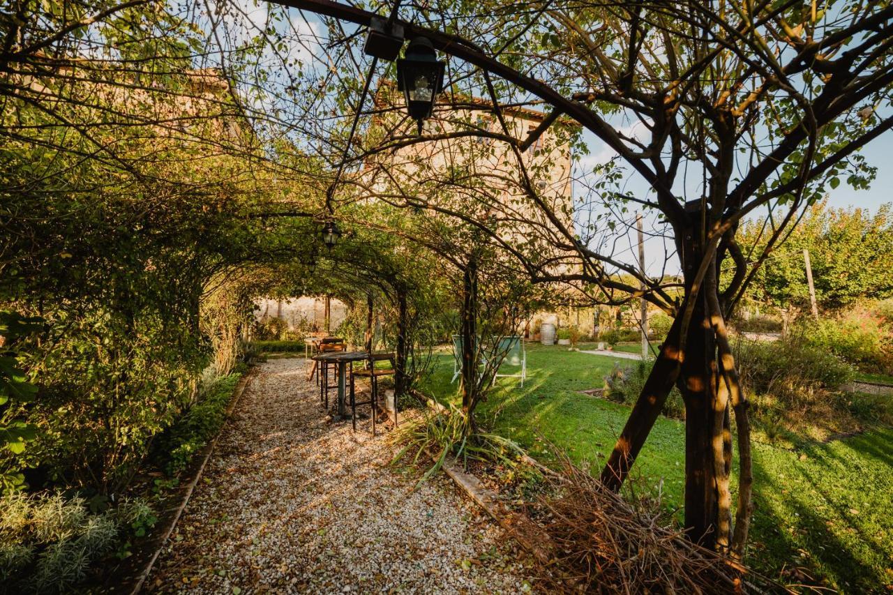 Abbazia Sette Frati Agriturismo Fratres Pietrafitta  Buitenkant foto